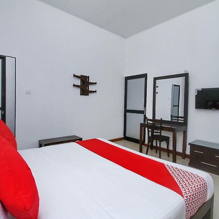 Delphin Hotel Нувара-Элия Номер фото
