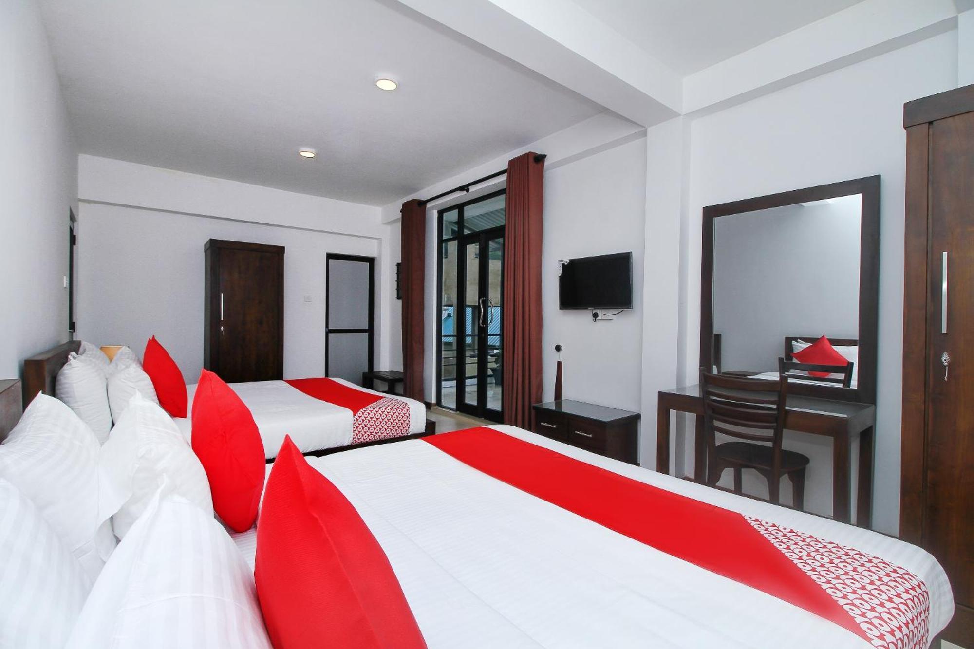 Delphin Hotel Нувара-Элия Номер фото
