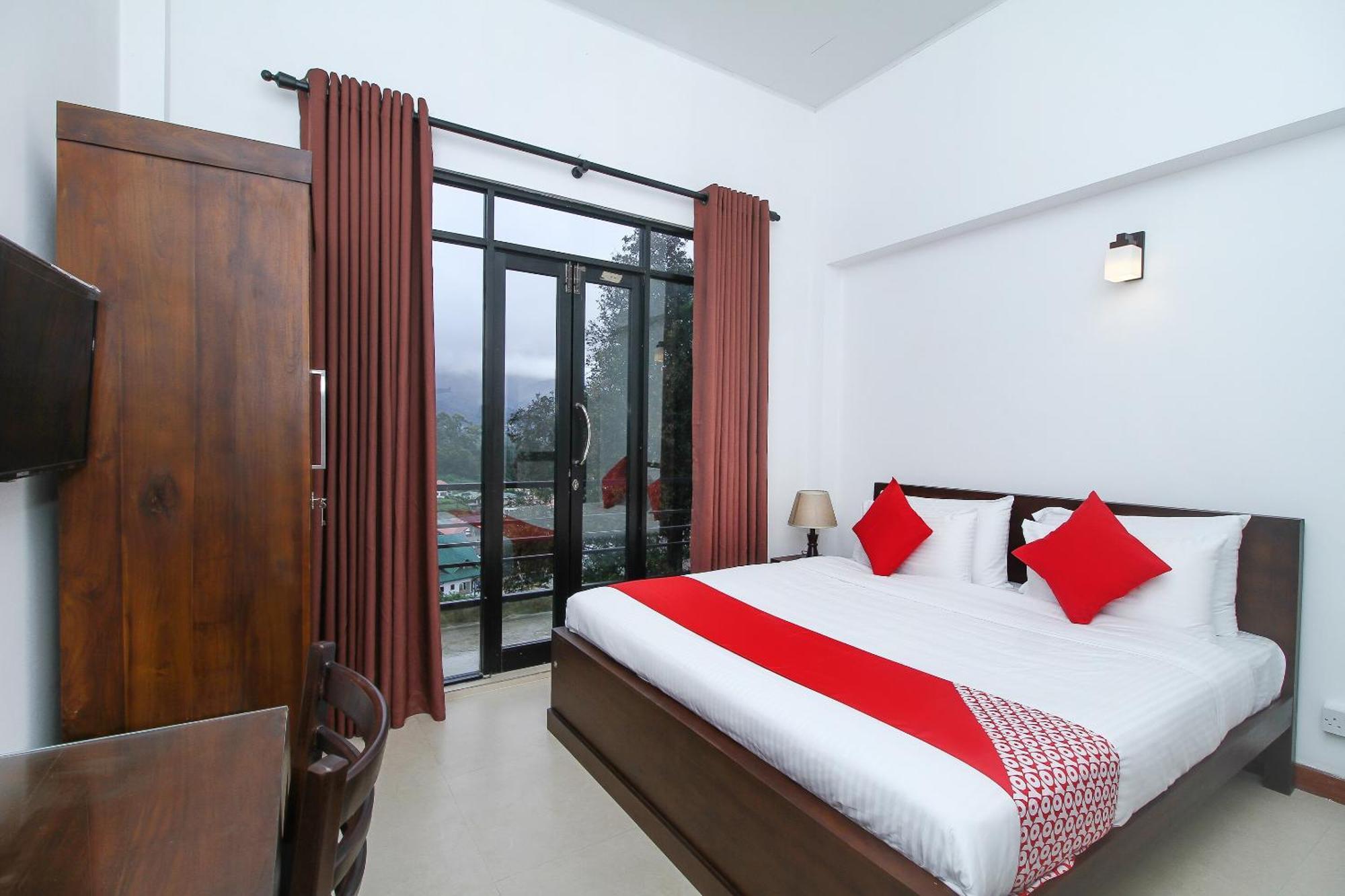 Delphin Hotel Нувара-Элия Номер фото